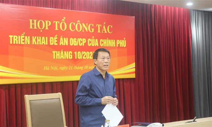 Họp Tổ công tác triển khai Đề án 06 tháng 10/2024